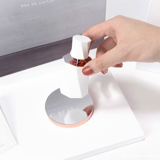 化妆品包装瓶定制厂家告诉你,聚酯塑料成为容器包装市场发展的新常态