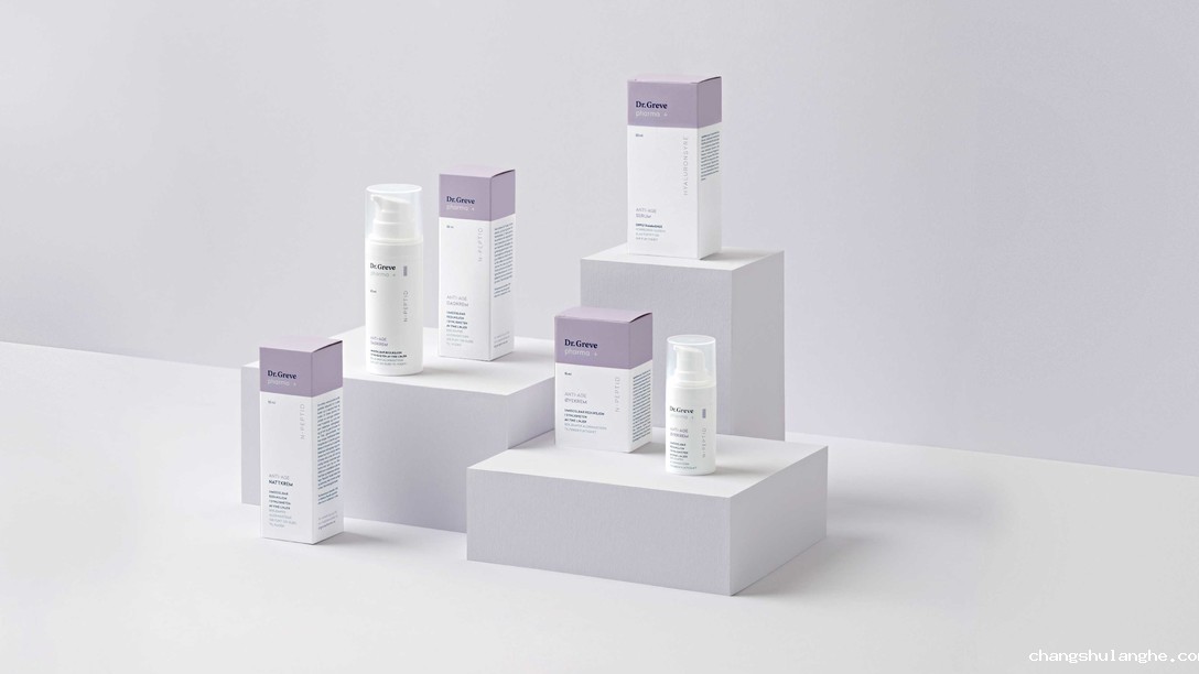 一套化妆品包装设计赏析(1)