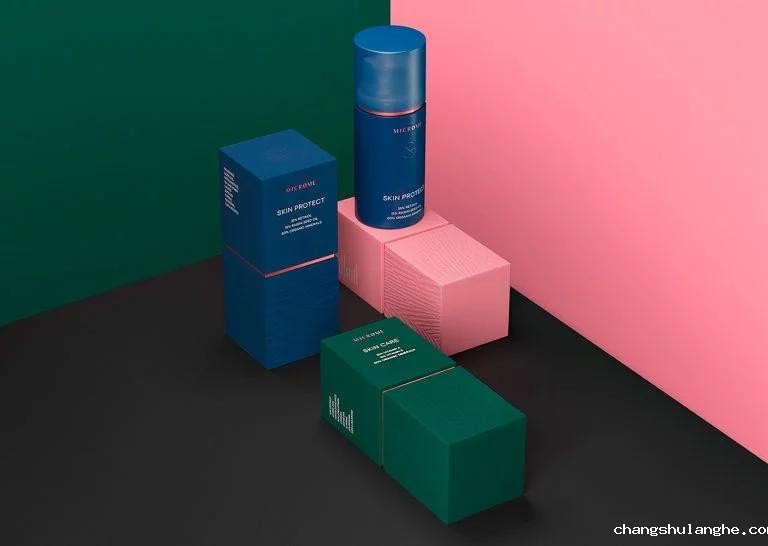 海洋塑料垃圾被循环利用做化妆品包装容器 海洋塑料垃圾被循环利用做化妆品包装容器