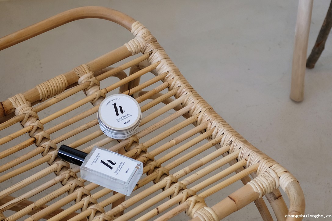 浅谈中国传统元素在化妆品包装上的运用 浅谈中国传统元素在化妆品包装上的运用