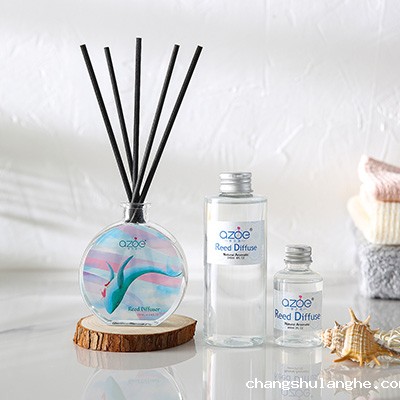 资本和创业者,瞄准年轻人的“嗅觉经济”