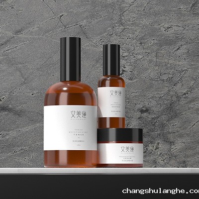 中国男士越来越爱美,彩妆消费“他时代”要来了?