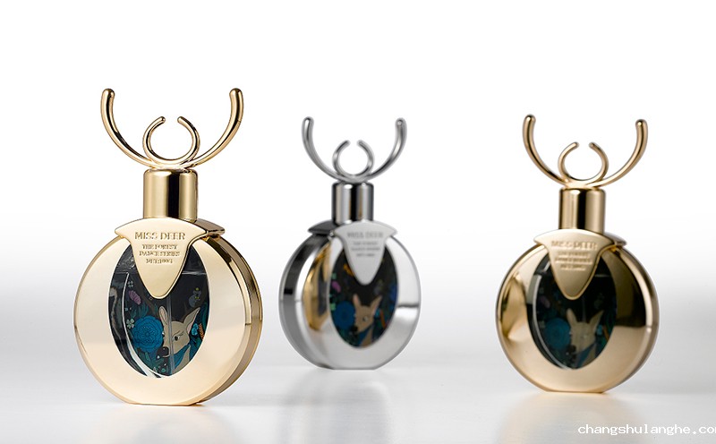 Chanel香水新突破:推出2021毫升特大版5号香水 Chanel香水新突破:推出2021毫升特大版5号香水