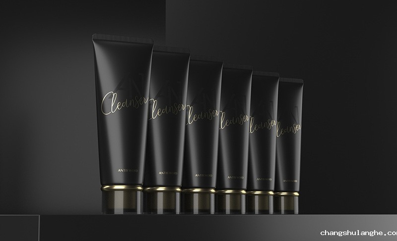 中国男士越来越爱美,彩妆消费“他时代”要来了? 中国男士越来越爱美,彩妆消费“他时代”要来了?