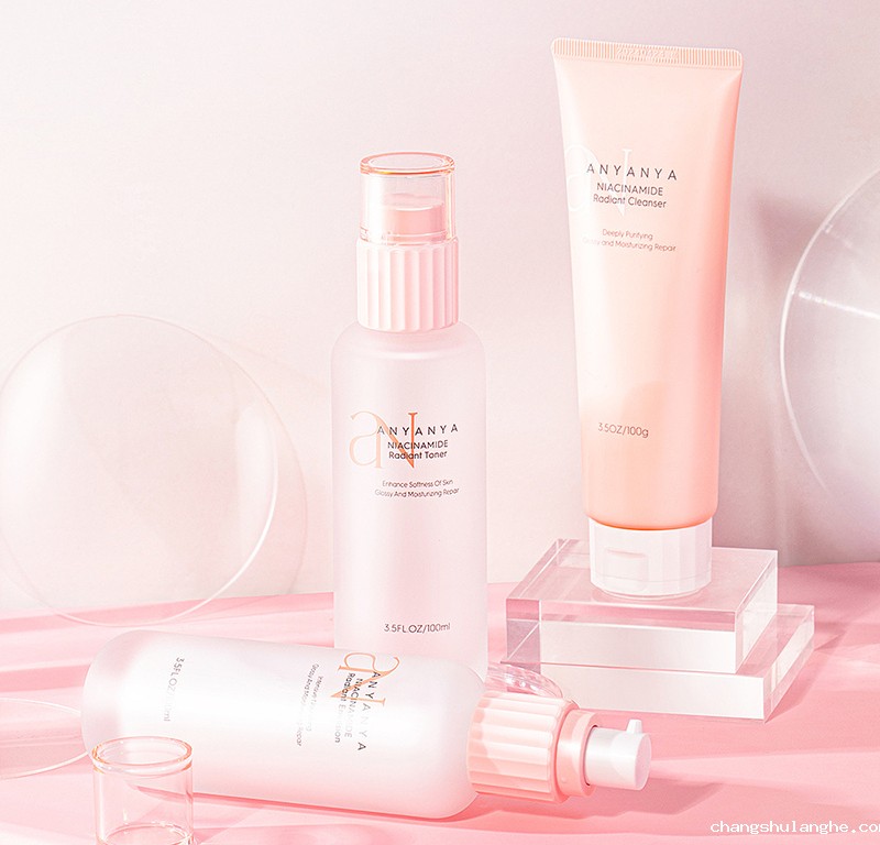 又一千亿级市场在国人脸上诞生,它会是国产护肤品弯道超车的新机会? 又一千亿级市场在国人脸上诞生,它会是国产护肤品弯道超车的新机会?