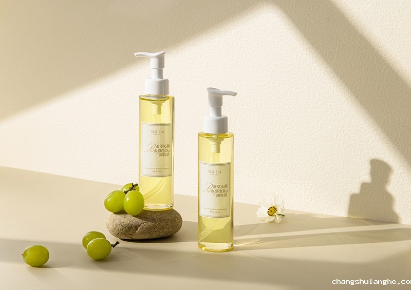 Valentino全系列美妆正式进军中国市场 Valentino全系列美妆正式进军中国市场