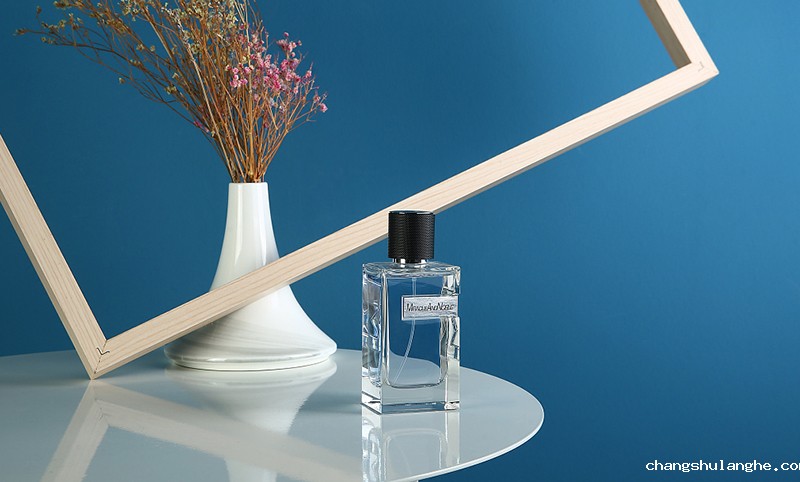 远离撞香尴尬,小众香有多香? 远离撞香尴尬,小众香有多香?