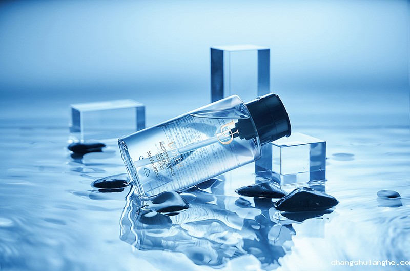 “深度护理”能给化妆品店带来第二春吗? “深度护理”能给化妆品店带来第二春吗?