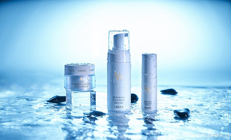 “深度护理”能给化妆品店带来第二春吗? “深度护理”能给化妆品店带来第二春吗?