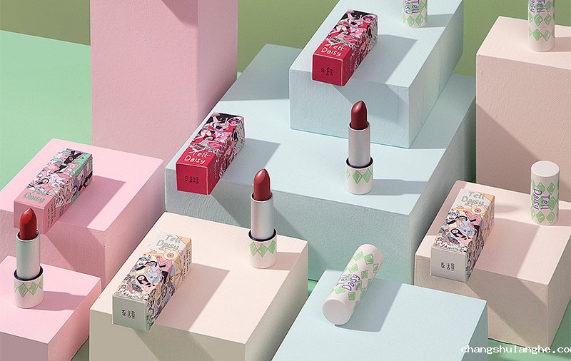 国产美妆与国际大牌正面PK,胜算几何? 国产美妆与国际大牌正面PK,胜算几何?