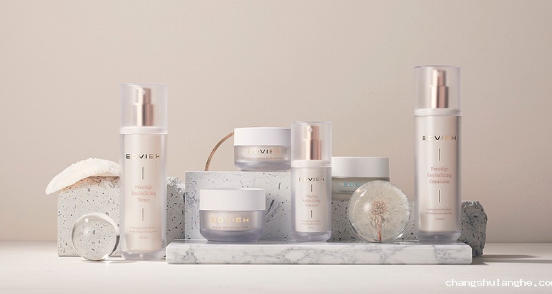 化妆品包装瓶厂家:如何建立包装容器的舒适性 化妆品包装瓶厂家:如何建立包装容器的舒适性