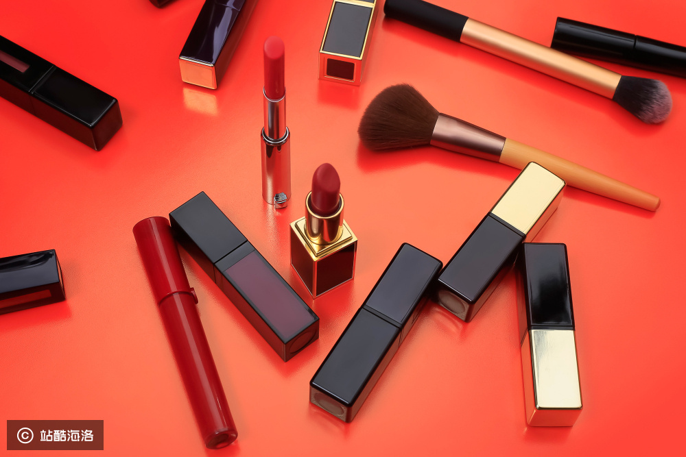 “颜值经济”撬动中国化妆品市场 “颜值经济”撬动中国化妆品市场