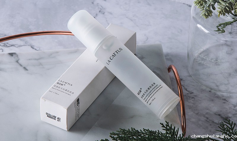 化妆品包装及创意表现实战 化妆品包装及创意表现实战