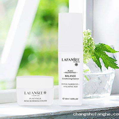 如何选择完美的化妆护肤品包装瓶容器的指南