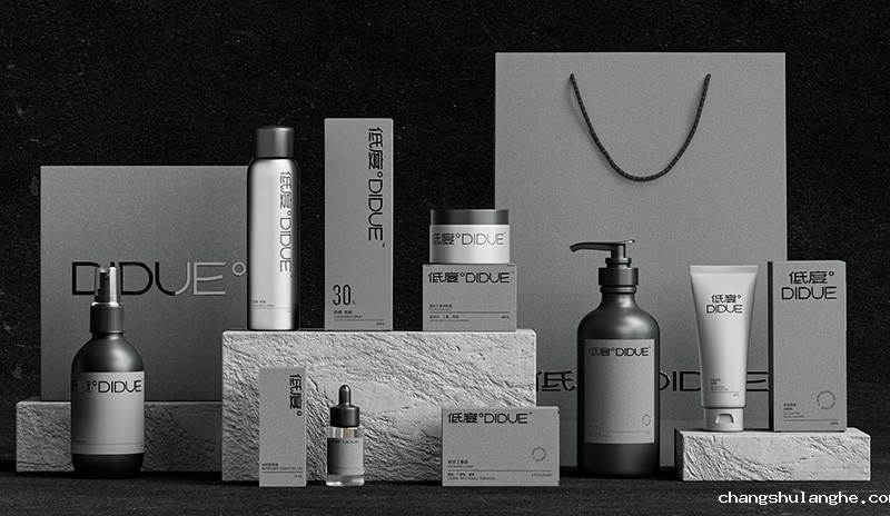 塑料瓶去色化趋势正悄然蔓延 “放弃绿色”更绿色 塑料瓶去色化趋势正悄然蔓延 “放弃绿色”更绿色