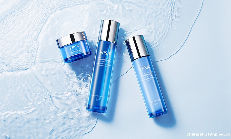 化妆品塑料瓶和玻璃瓶的区别 化妆品塑料瓶和玻璃瓶的区别