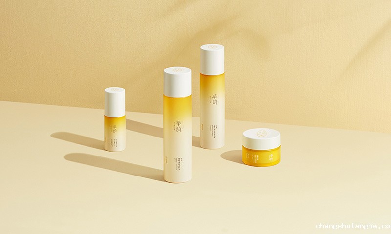 便携式化妆瓶包装瓶:随时随地,美丽不打烊 便携式化妆瓶包装瓶:随时随地,美丽不打烊